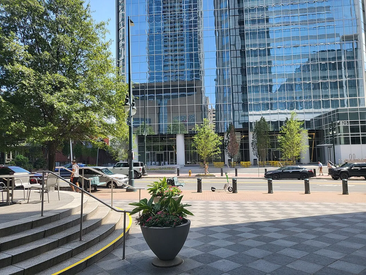 Street view of Duke Energy Plaza on South Tryon Street, home to Albertine in Uptown Charlotte