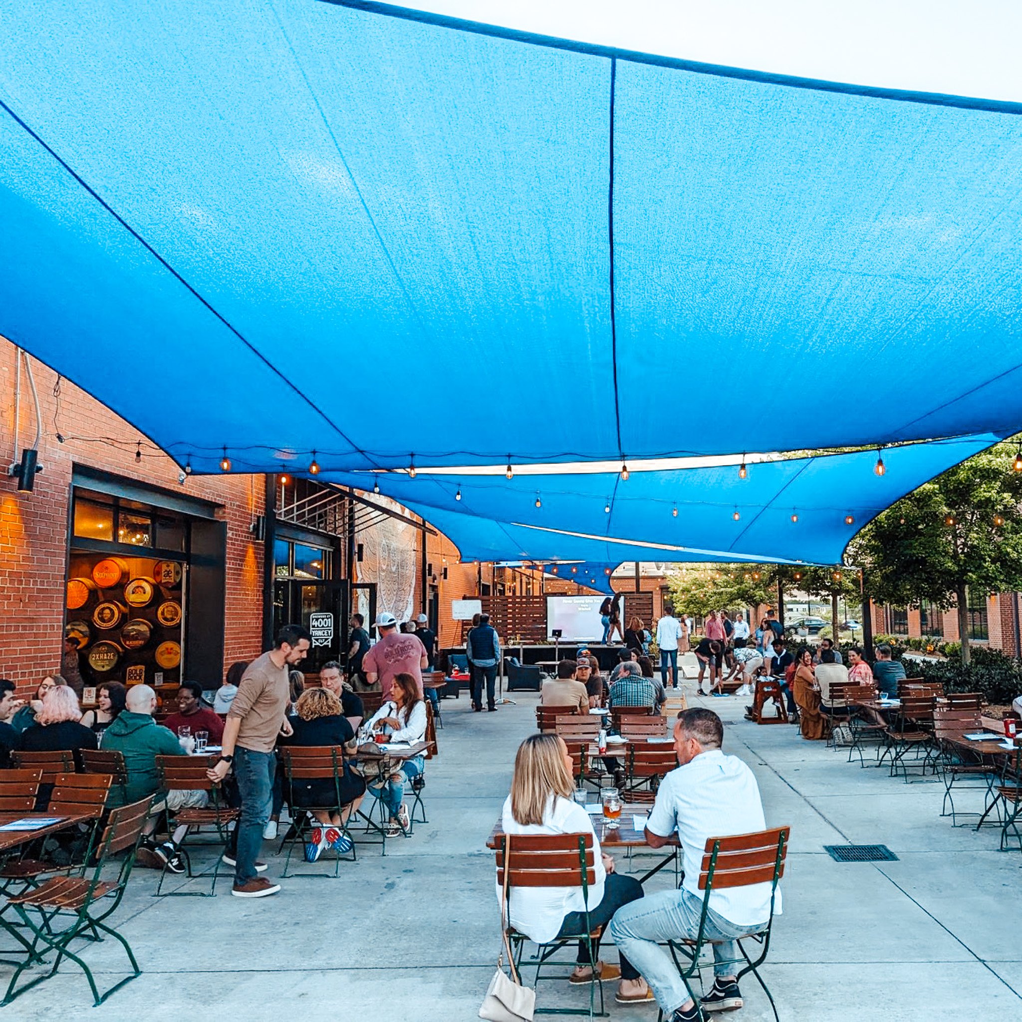 Selected image for Brewers At 4001 Yancey in Charlotte.