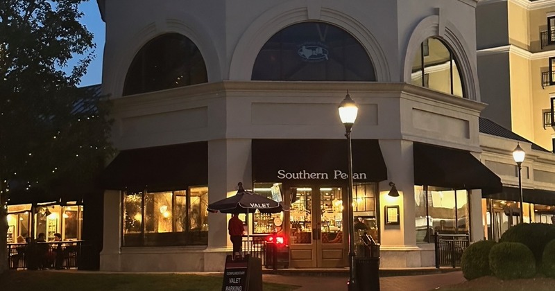 Selected image for Southern Pecan - Gulf Coast Kitchen in Charlotte.